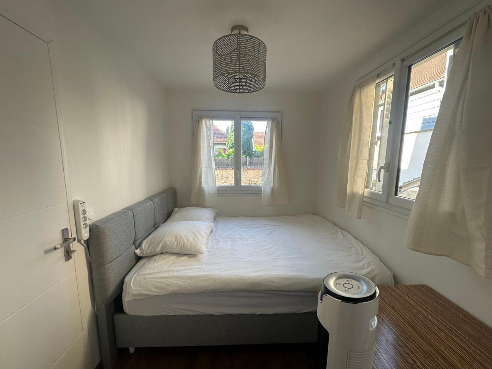Appartement Calme Moderne Proche De Disneyland Wifi & Cafe Gratuit & Arrivee Autonome Bussy-Saint-Georges Exterior foto