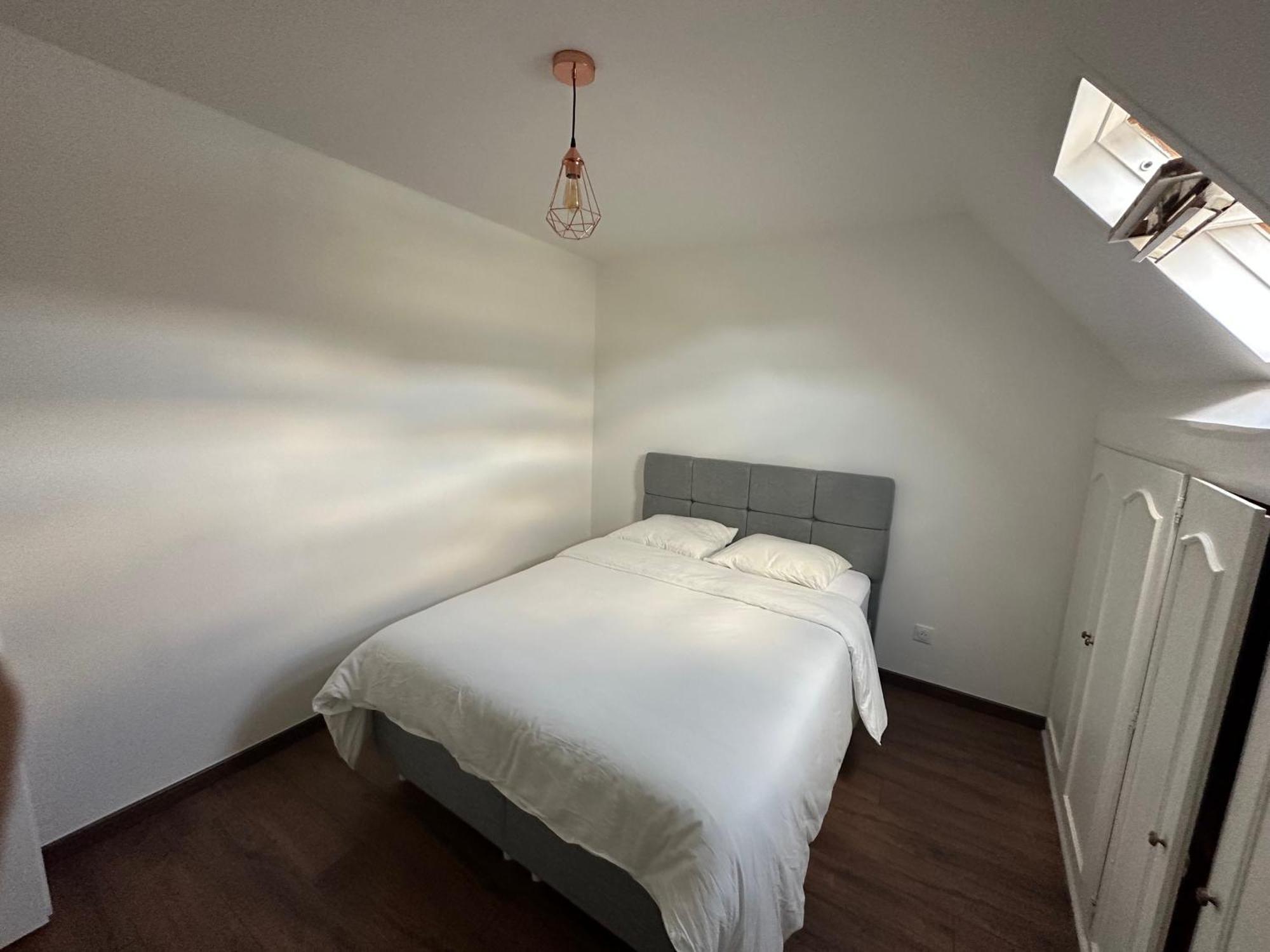 Appartement Calme Moderne Proche De Disneyland Wifi & Cafe Gratuit & Arrivee Autonome Bussy-Saint-Georges Exterior foto