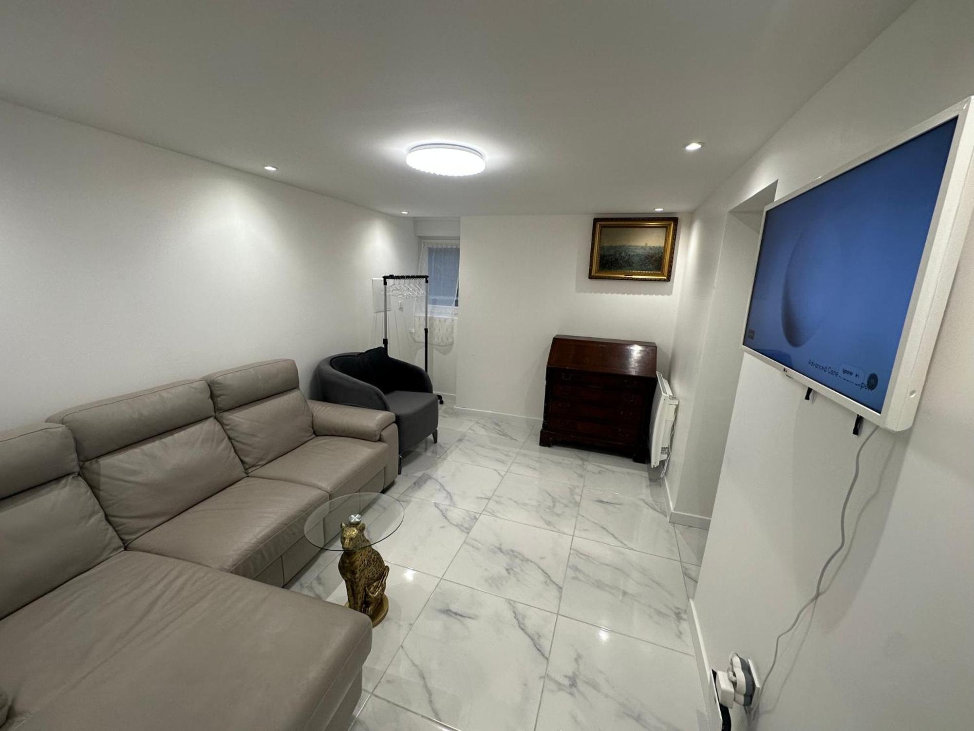 Appartement Calme Moderne Proche De Disneyland Wifi & Cafe Gratuit & Arrivee Autonome Bussy-Saint-Georges Exterior foto